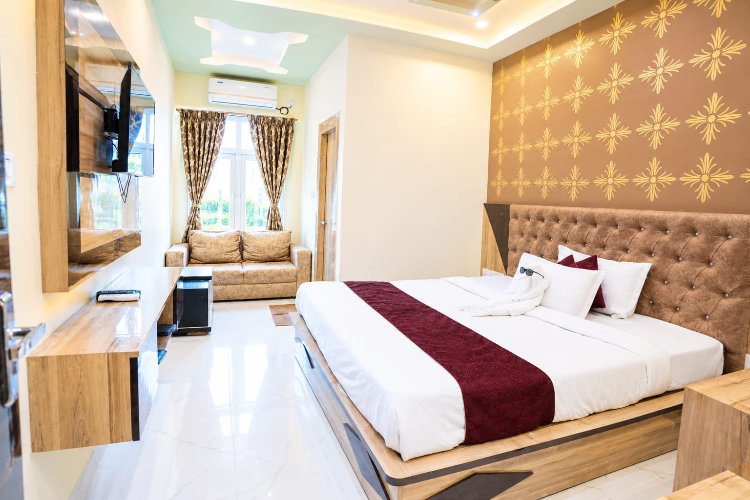 Next Room Preview